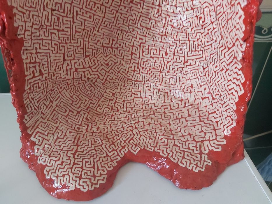 Декоративная ваза