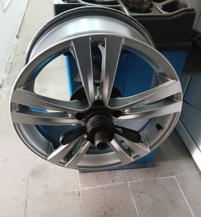 Jante 18 VW Passat Arteon Skoda Superb Enyaq Audi A4 B9 A6 C7 C8 S5