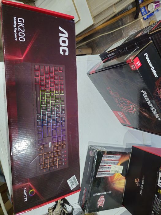 Tastatura gaming semimecanica AOC GK200, iluminare rainbow, layout US