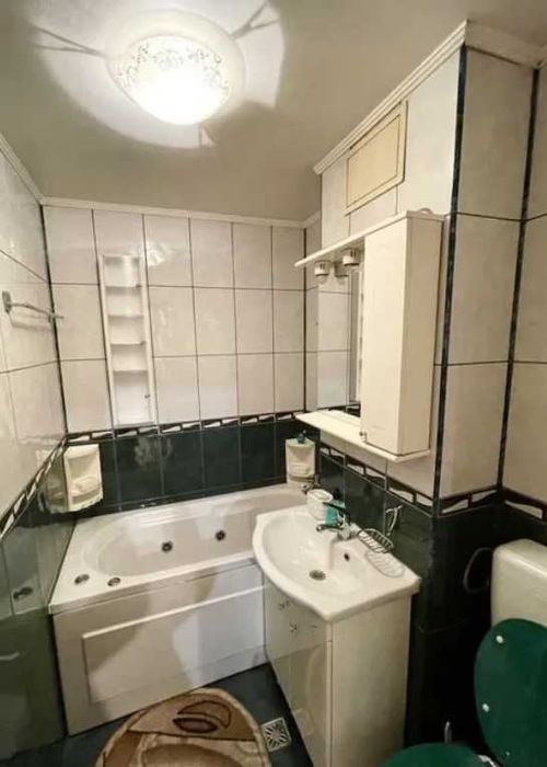 Дава се под наем Тристаен апартамент в Пловдив, Център - 90 кв.м за 346.8 € - Снимка #3