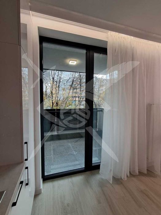 Дава се под наем Тристаен апартамент в София, Дианабад - 124 кв.м за 1296.42 € - Снимка #4