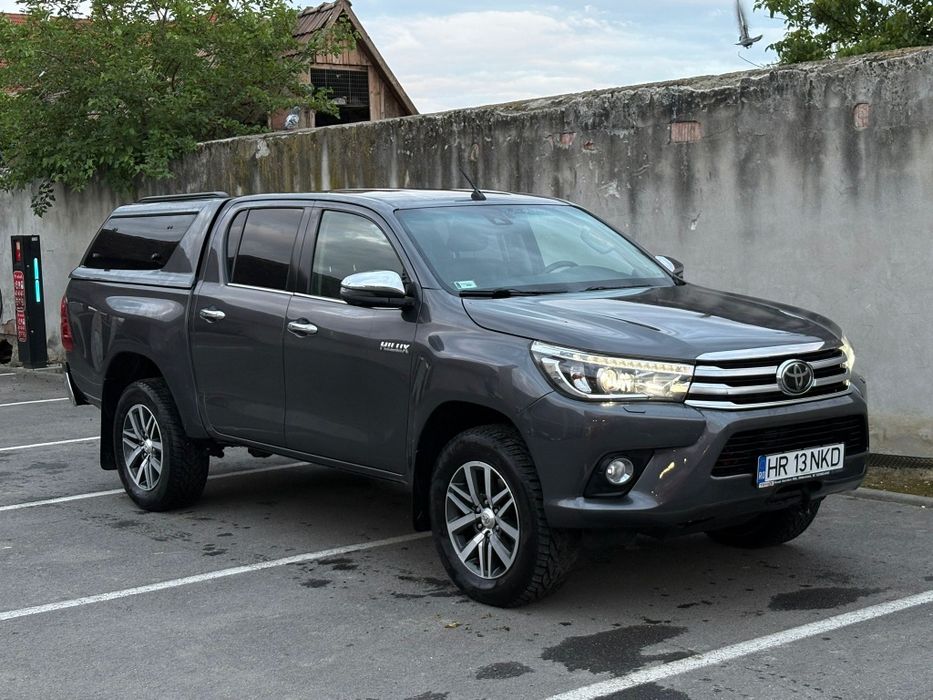 TOYOTA Hilux 2020 — imagine 2