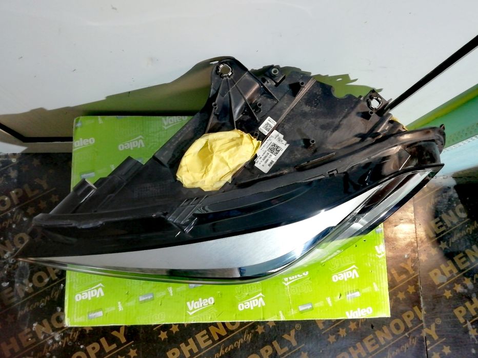 Фар Фарове за BMW 1 F40 / БМВ 1 Ф40 BMW LED.