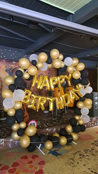 Арка 200см с бял винил под наем