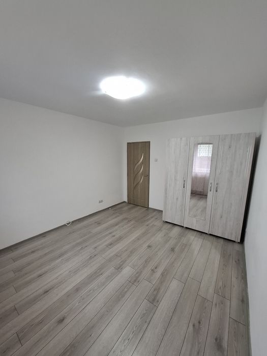 Vând apartament 3 camere în Cisnădie 66,3 mp supraf construită