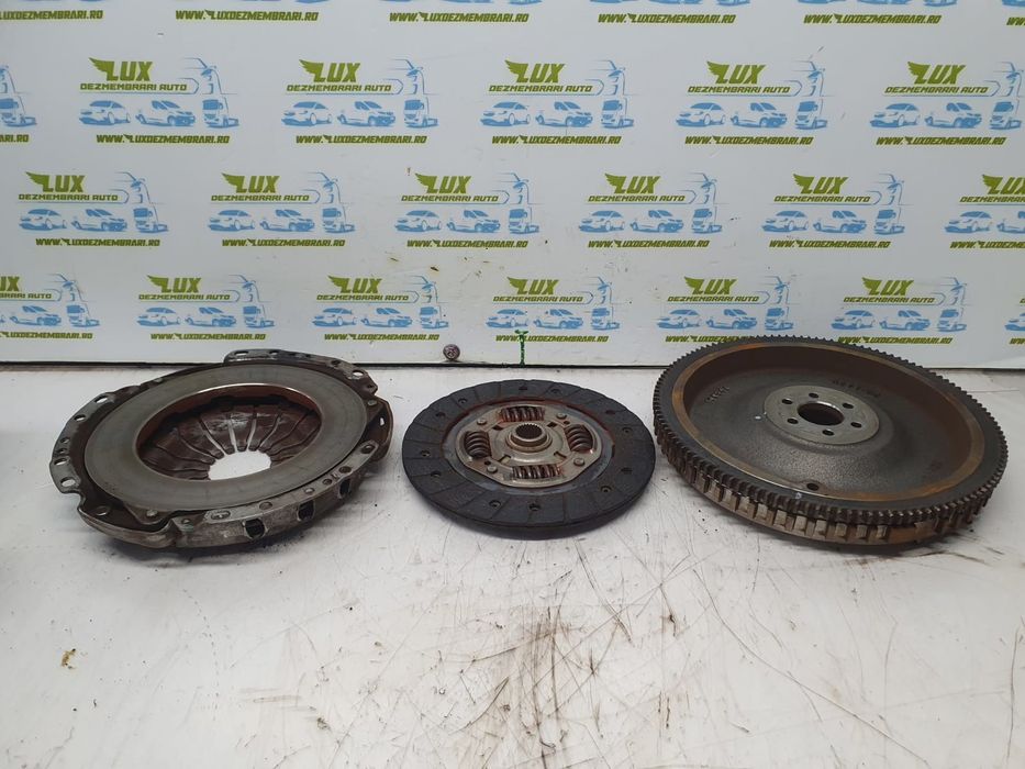 Kit ambreiaj volanta cu masa simpla 301015945r Dacia Logan 2 (facelift) (2017 - 2020) 1.0 sce  B4D490 1.0 sce  B4D490 B4