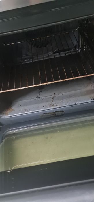 Cuptor electric incorporabil