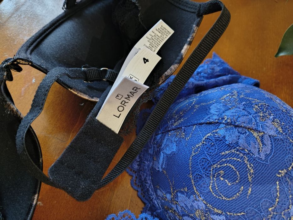 сутиени 2бр 5€ нови