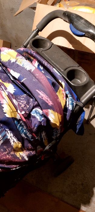 Коляска очень хорошом состояние