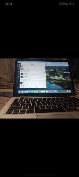 Macbook pro 13 .