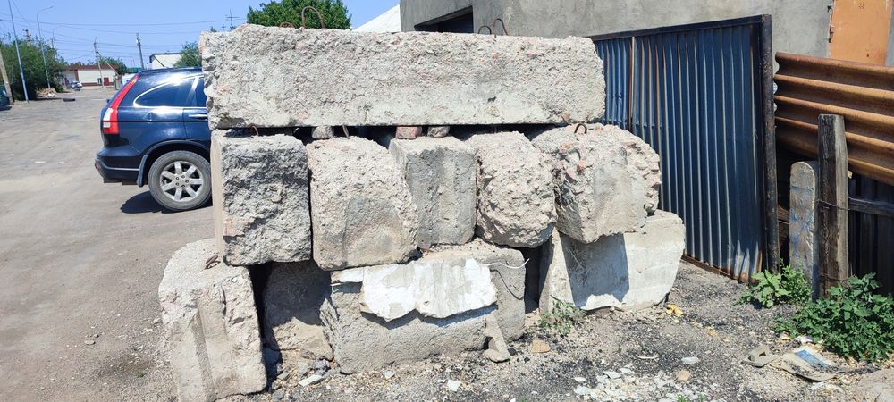 Фундаменты блоки б.у