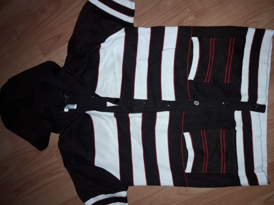 Pulover damă cu nasturi