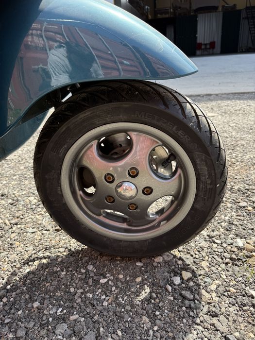 Piaggio Vespa et 4 125cc 1998