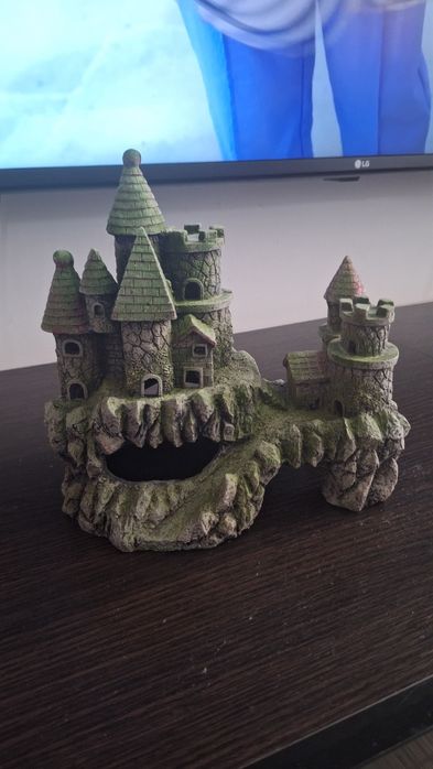 Castel decor acvariu 25x23 cm