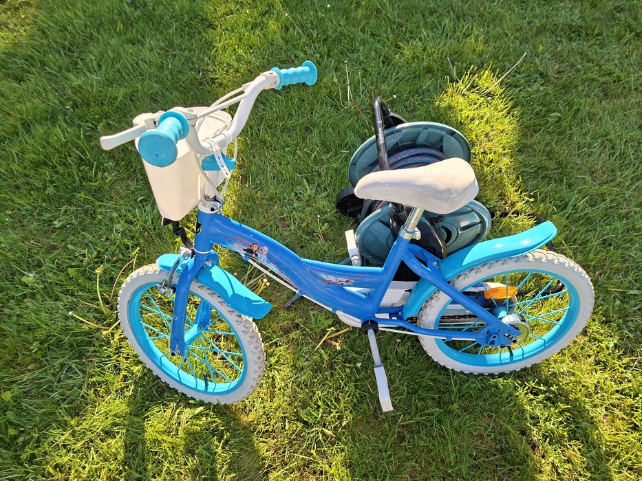 Vând bicicletă Frozen