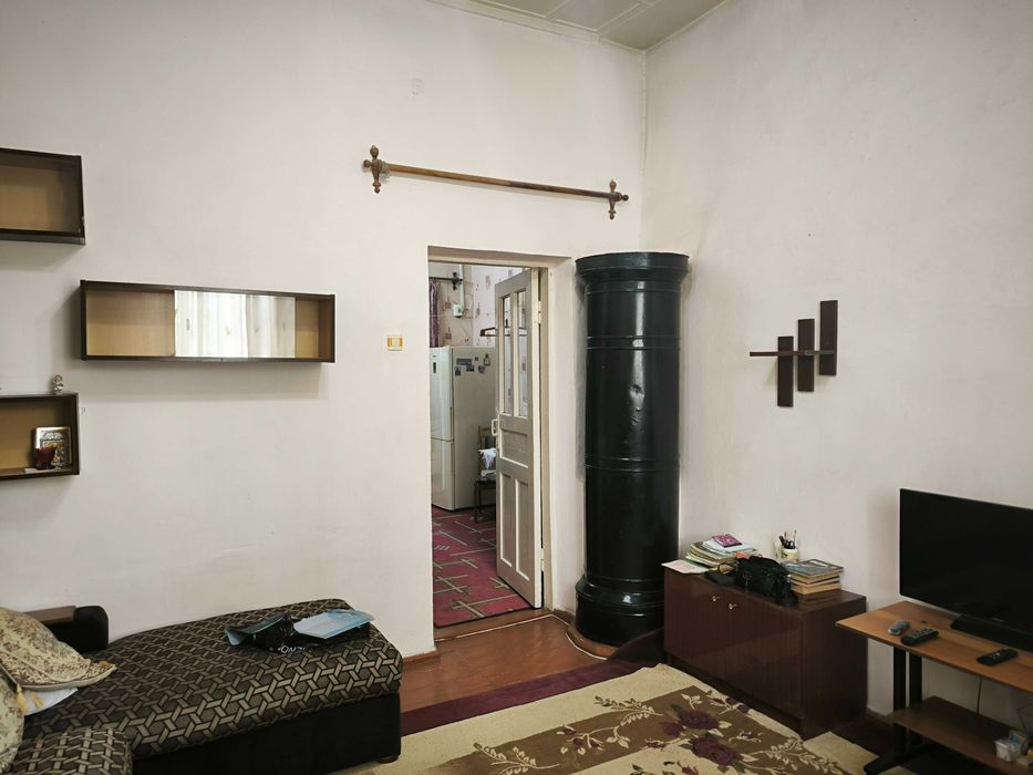 Продаётся 2-комнатная квартира