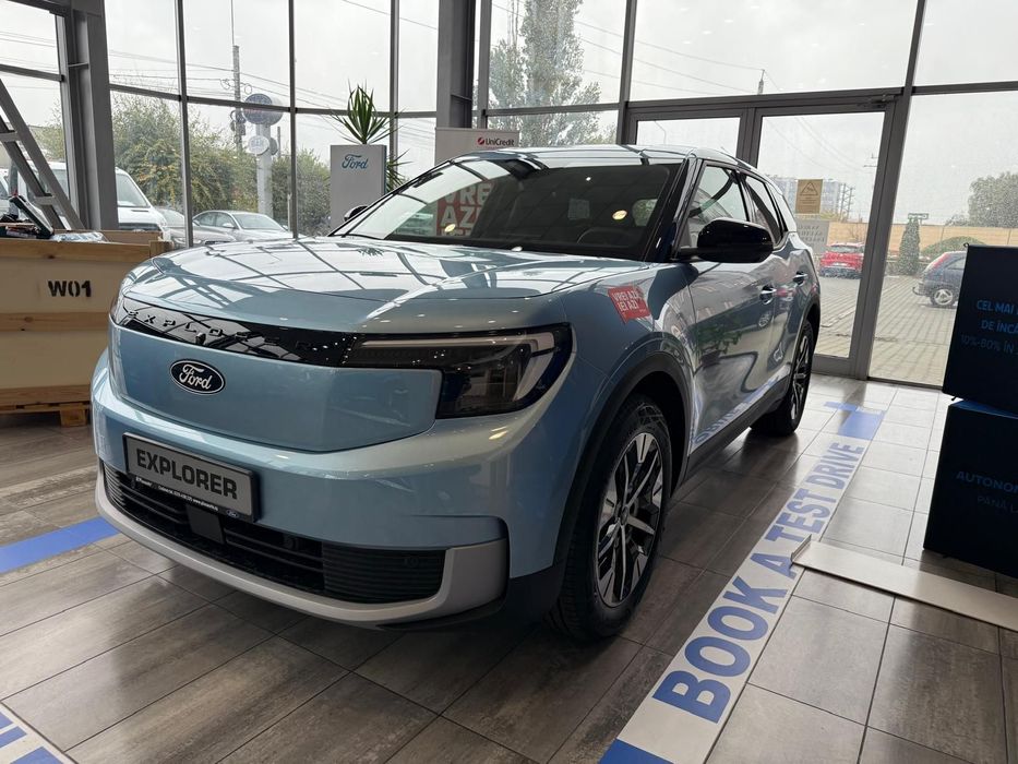 Ford Explorer Ford Explorer EV 5 usi Select autonomie extinsă 286 CP AT RWD (MY 2025