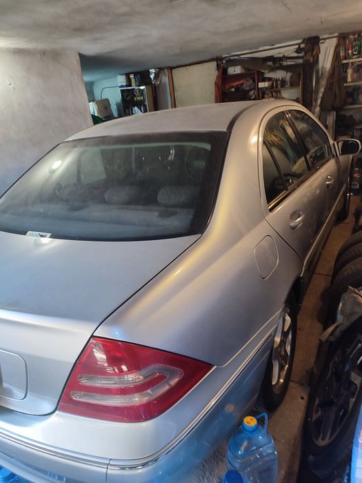 Мерседес С 240 (203)