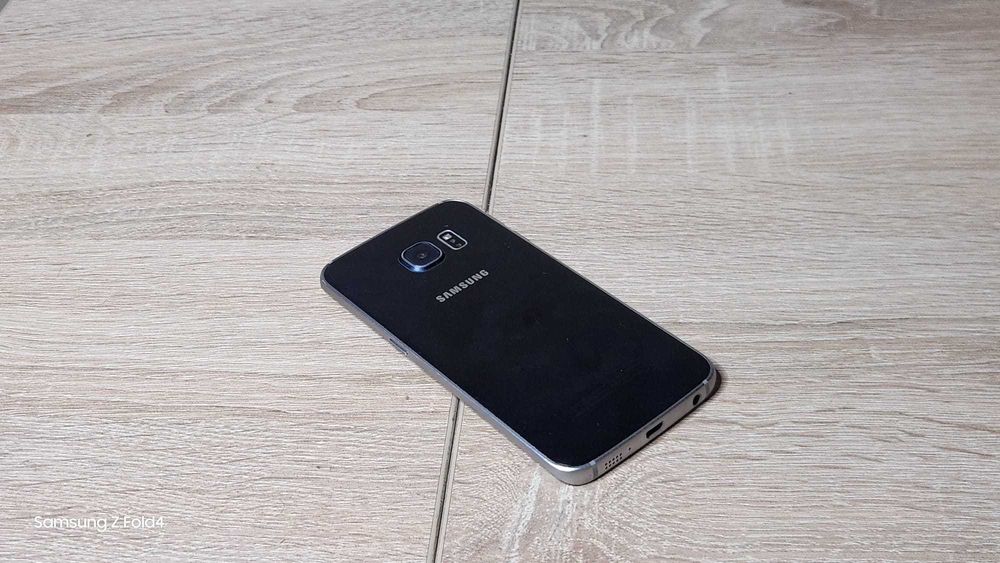 Samsung S6 Edge - 32 gb