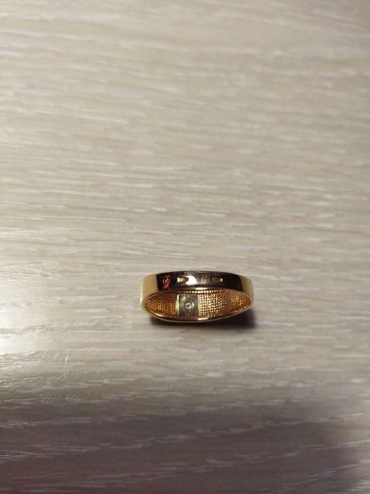 Золотая печатка 585