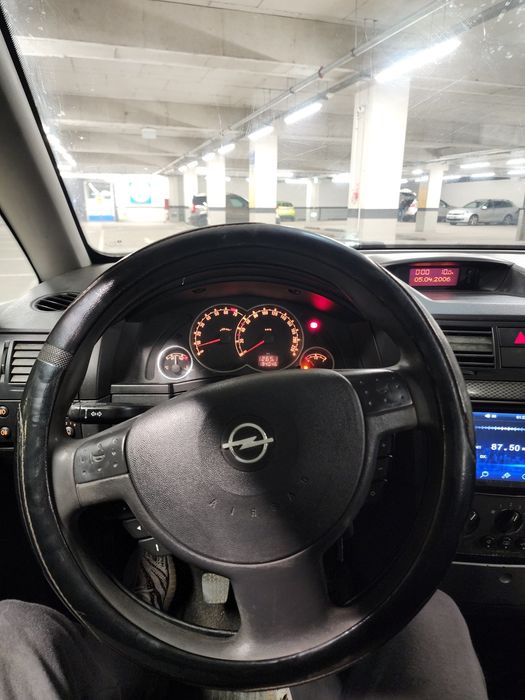 Vand sau Schimb Opel Meriva