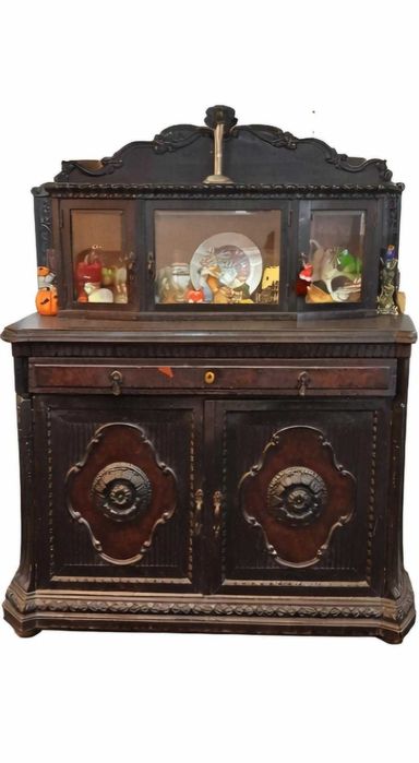 Vand sufragerie din lemn masiv stil Neo-Renaștere cu influențe Baroc