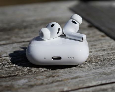 Airpods Pro 3{2026} NOISE CANCELING