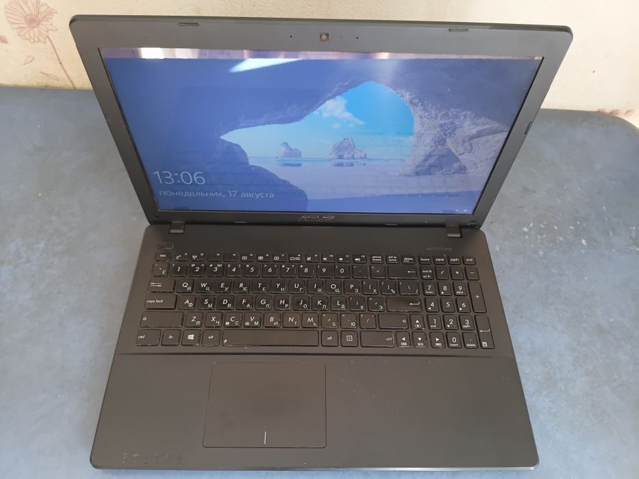 Ноутбук Asus 15,6