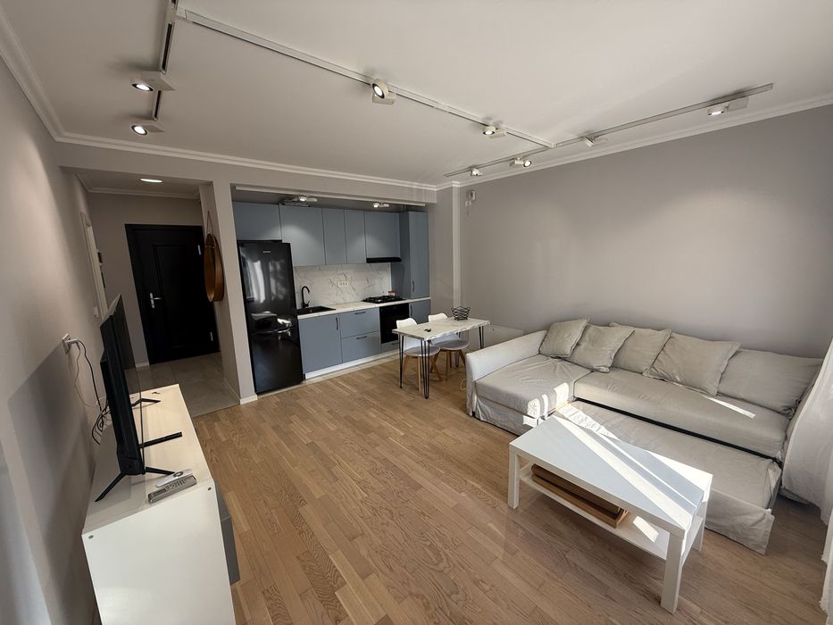 Inchiriez Apartament 2 Camere Mehala Str. Closca