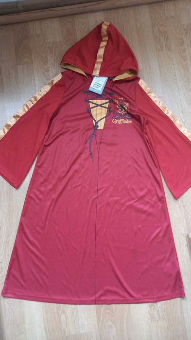 Pelerină fantezie cu imprimeu H&M Harry Potter 134/140, Pantaloni NOI