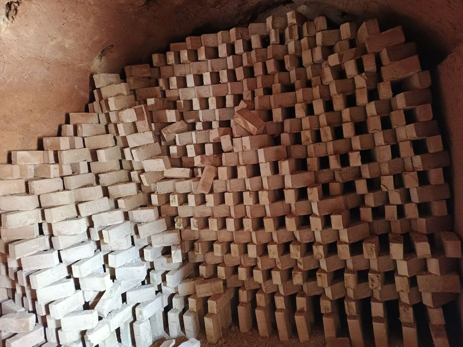 Pishgan g'isht 950 so'm 24/7