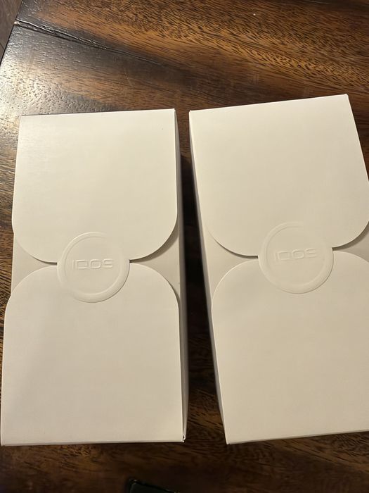 IQOS ILUMA i ONE( 2 bucati sigilate)