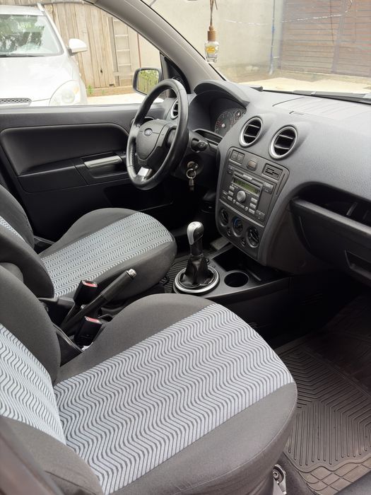 Ford Fusion Plus 1.4 tdci