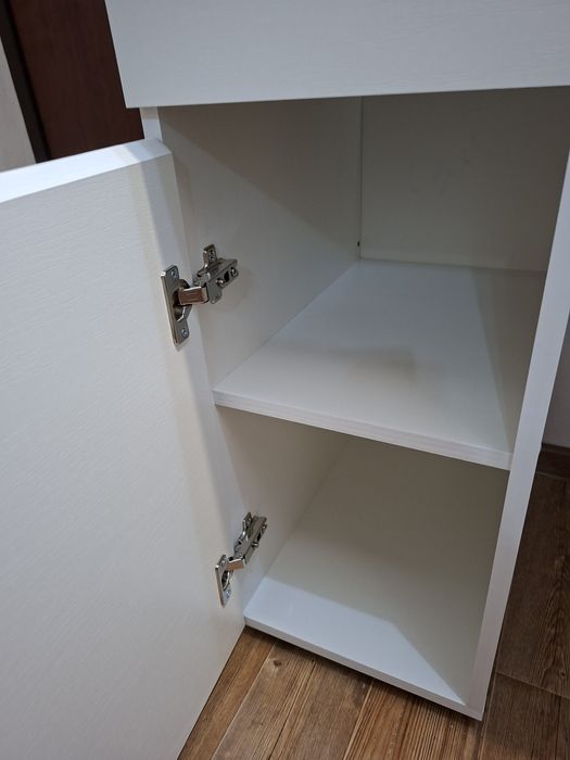 Продам письменный стол! Недорого Срочно!