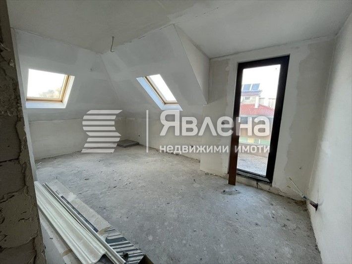 Продава се Многостаен апартамент в Благоевград, Широк център - 122 кв.м за 1271 €/кв.м - Снимка #8