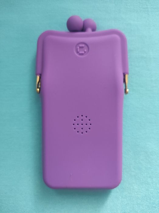 Силиконовый чехол для смартфона