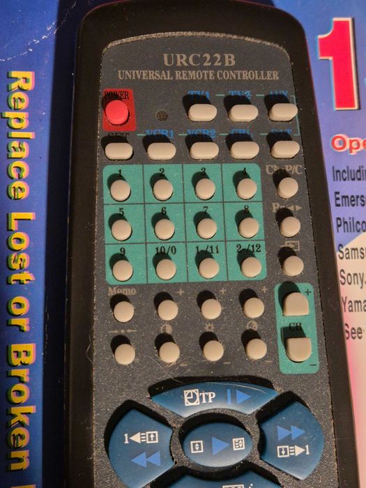 Telecomandă universală Winning 15 în 1, model URC22B-15, noua