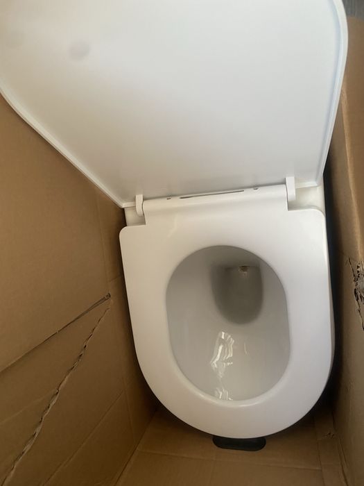 Унитаз - в хорошем состоянии