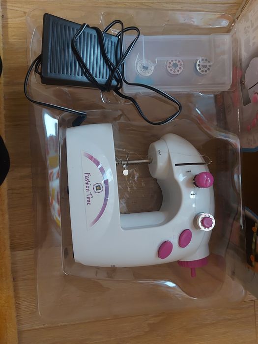 Детска шевна машина Fashion Time