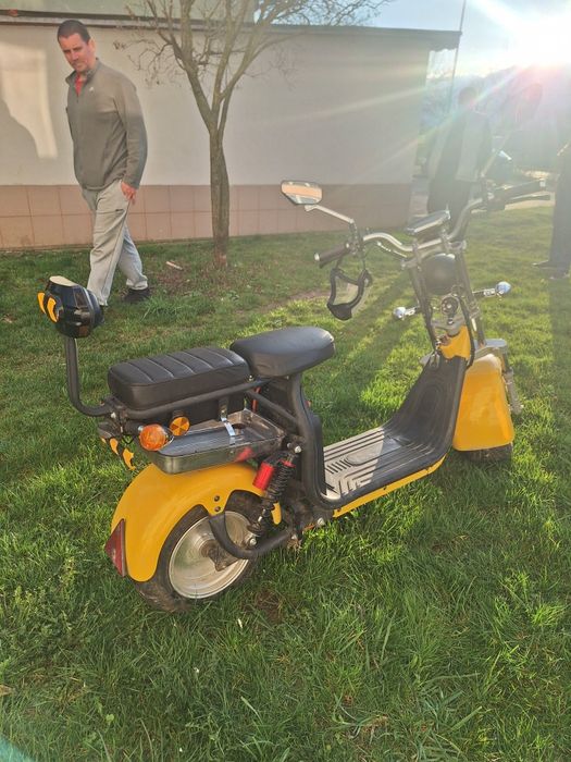 Moto scuter electric