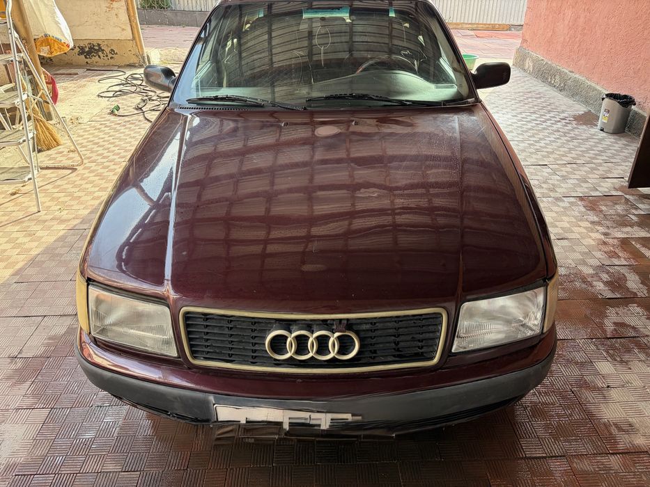 Ауди C4 1992 г.в.
