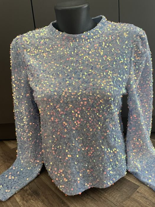 Синя блуза в пайети