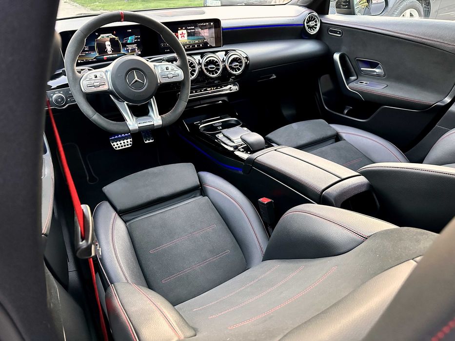 *** Dealer Auto *** Mercedes CLA 45 AMG / Garantie / Rate / Buy-Back /