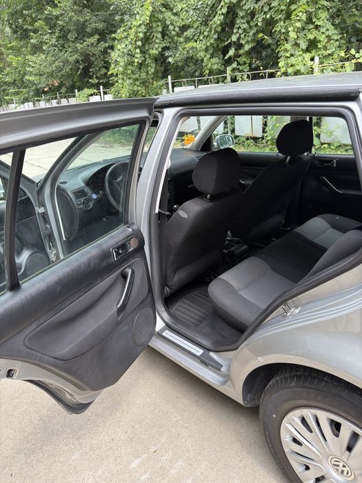 Vand Volkswagen golf 4 hatchback
