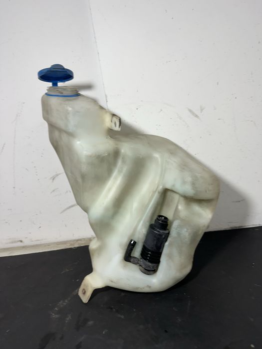 vas lichid parbriz Audi A4 B5 1995-2001 | 8D0955453B