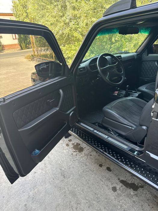 Niva urban. Ideal holatda kraskasi toza