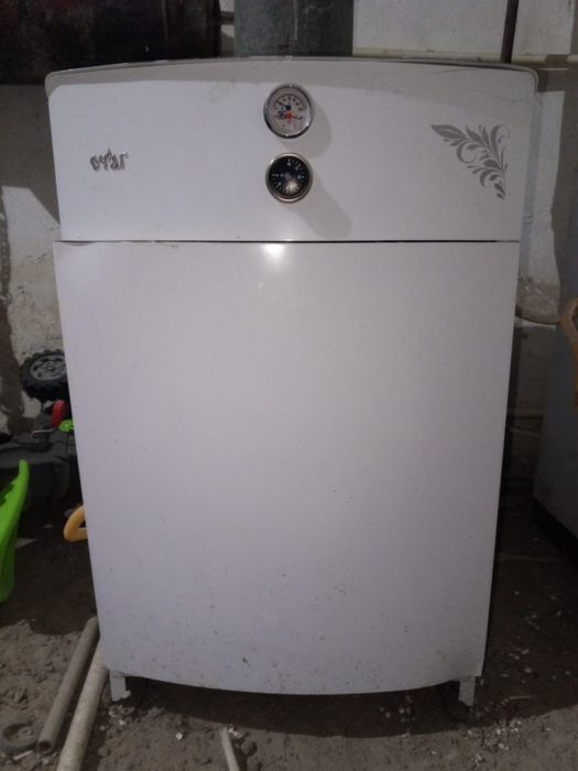 Продается газовая напольная печь