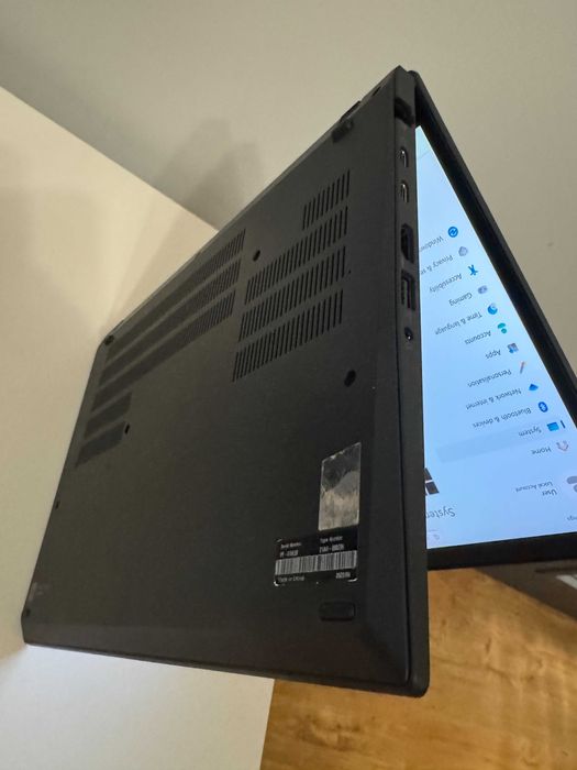 Laptop Lenovo ThinkPad T14 Gen 3 Intel i7, 48GB RAM, 1TB NVMe