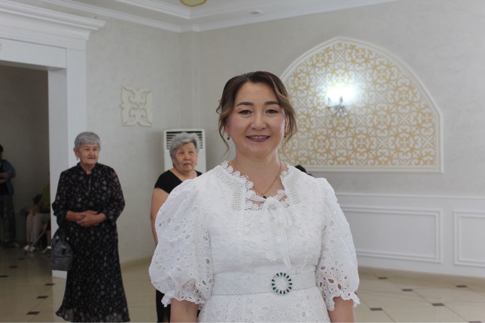 Платье вечернее