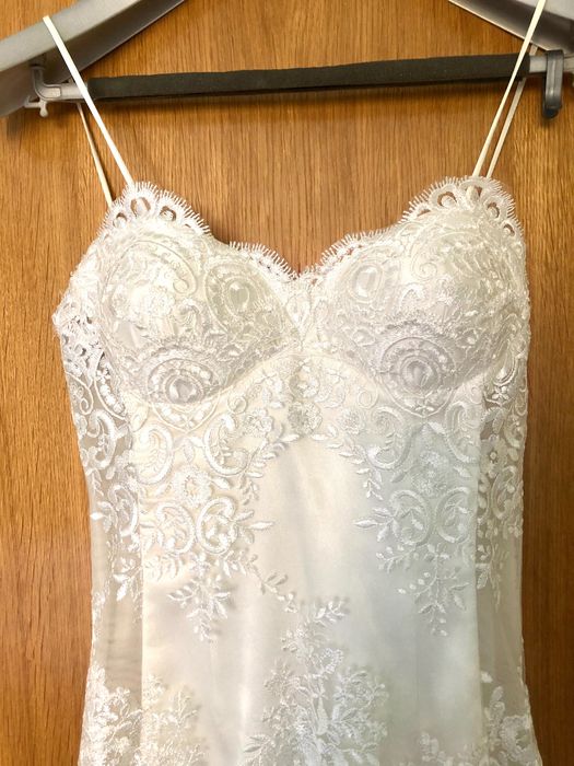 Дизайнерска сватбена рокля